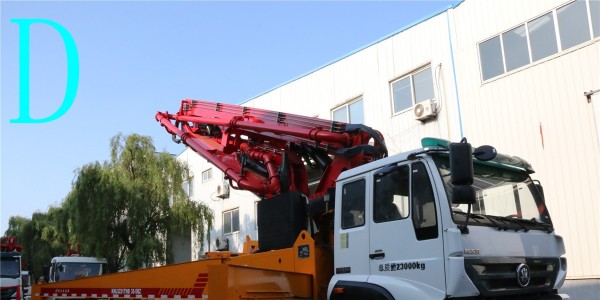 混凝土泵車(chē)?yán)锩娴幕炷聊軌蛄舳嗑?