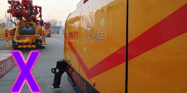 混凝土泵之施工前，進行安裝試車以及檢查緊固的必要性