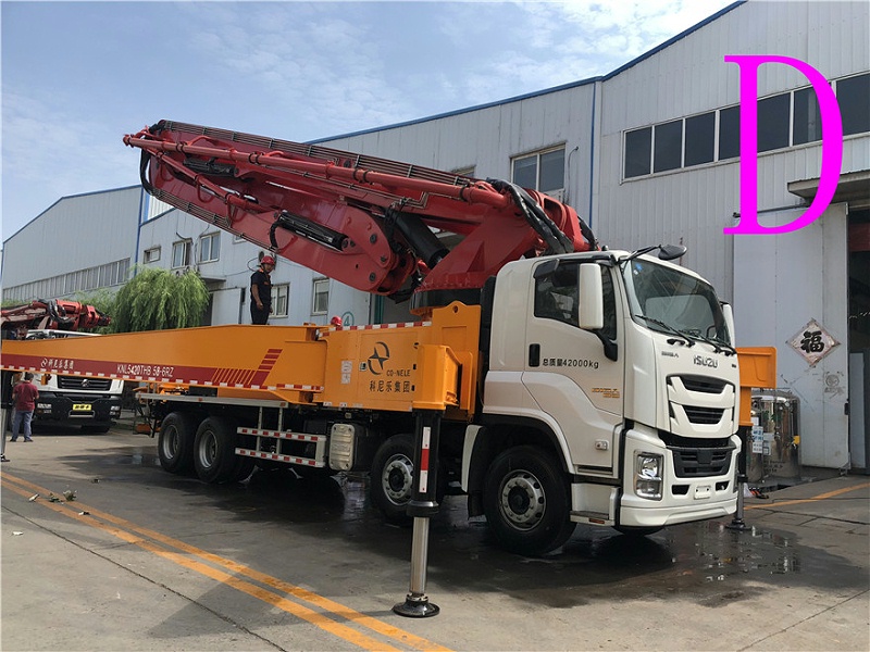 青島小型混凝土泵車價(jià)格 (3)