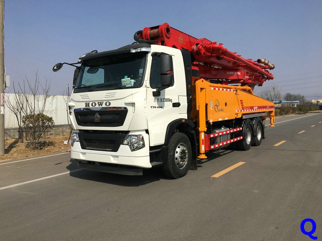 科尼樂混凝土泵車，天泵，小型混凝土泵車，小型泵車