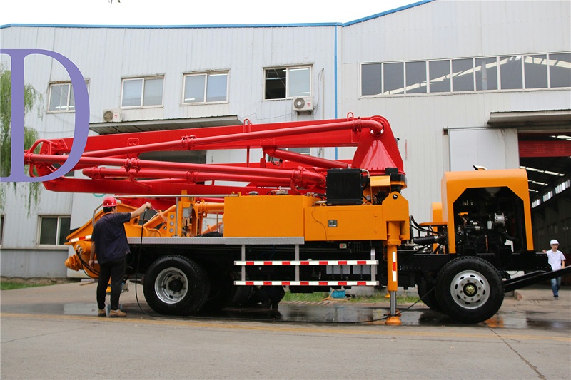 青島混凝土泵車價格 (12)