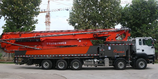 匠心突破，硬核產(chǎn)品，科尼樂70米混凝土泵車