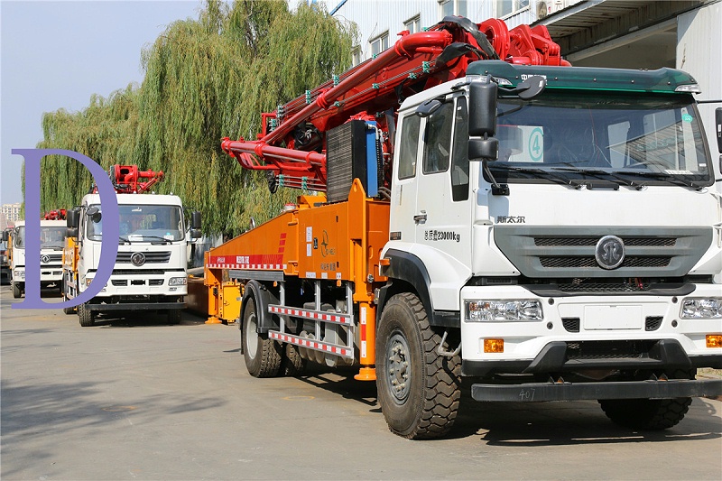 青島混凝土泵車價格 (7)