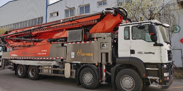 科尼樂58米泵車針對大型施工而設計，適合多種工地工況