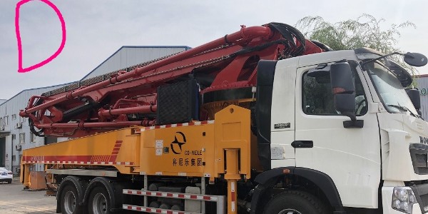 如何更省錢的買到小型混凝土泵車呢？