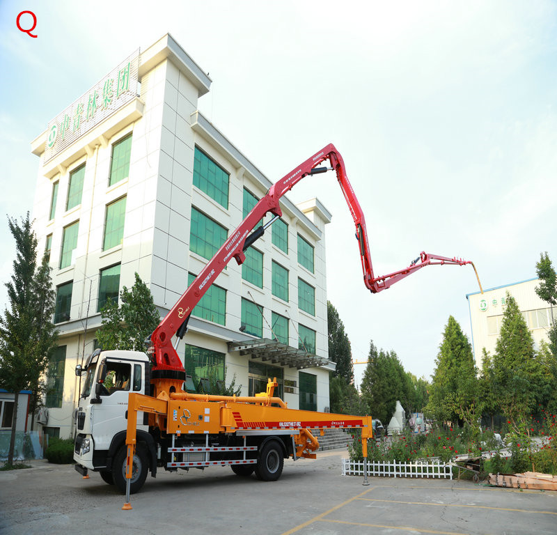 小型混凝土泵車，天泵，小型泵車