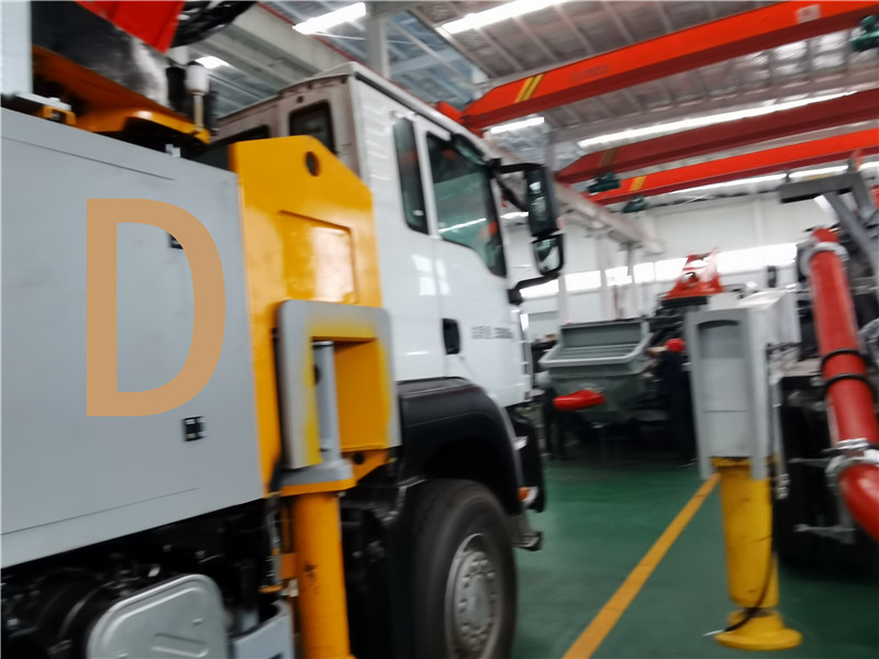 青島混凝土泵車(chē)價(jià)格 (27)
