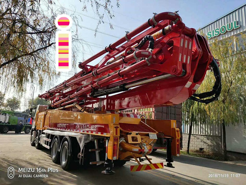 青島小型混凝土泵車價格 (9)